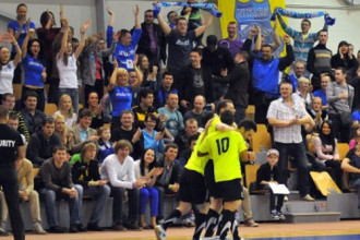 Zelta spēle Latvijas futzāla čempionātā, tiešraide Sportacentrs.com