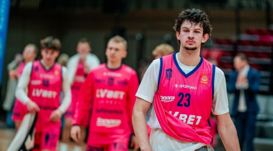 Fidleram 32 punkti, bet "Zeļļi" nespēj trāpīt no tālienes un kapitulē Horvātijā