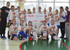 Foto: U-12 grupā uzvar Daugavpils meitenes