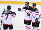 Video: Kanāda iemet septiņas ripas un uzvar grupā
