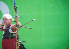 Parasportists Jonasts Eiropas čempionātā izcīna bronzas medaļu loka šaušanā