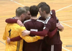 Video: U19 telpu futbolisti atspēlē trīs vārtu deficītu un cīnās neizšķirti pret Somijas vienaudžiem