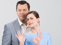 Video: Dombrovska un Maņjakovs piedāvā jaunu Paula “Ziemeļblāzmas romance” versiju