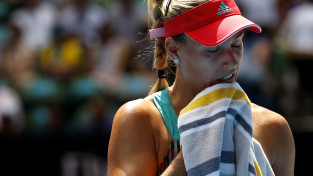 "Australian Open" čempionei Kerberei Dohā fiasko jau pirmajā mačā