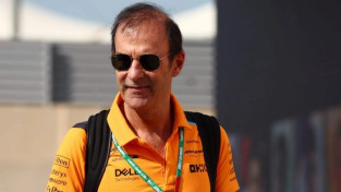 "McLaren" komandu pametis pilotu programmas vadītājs Pirro