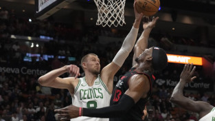 Porziņģis pret Adebajo: ''Celtics'' ceturto reizi piecos gados duelis pret ''Heat''