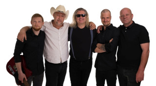 “Apvedceļš” un draugi satiksies koncertā “Durvis uz vasaru”