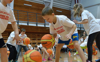 Foto: "Basketbols aicina" sporto Talsos