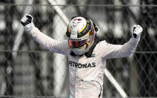 Lūiss Hamiltons izsludina F1 ķiveres dizaina konkursu