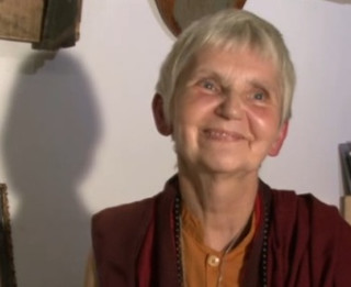 Video: Budistu mūķene Margarita Putniņa: Mēs neesam grēcinieki, tāds ir visuma likums. Videointervija