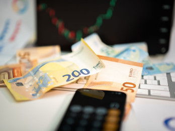 Mazā biznesa un personīgo finanšu higiēna: Kā nodalīt kontus un likt brīvajiem līdzekļiem pelnīt Mazā biznesa un personīgo finanšu higiēna: Kā nodalīt kontus un likt brīvajiem līdzekļiem pelnīt
