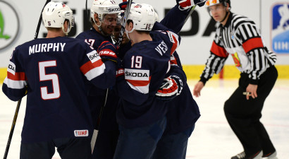 ASV pagarinājumā uzvar Slovākiju un nodrošina pirmo vietu grupā