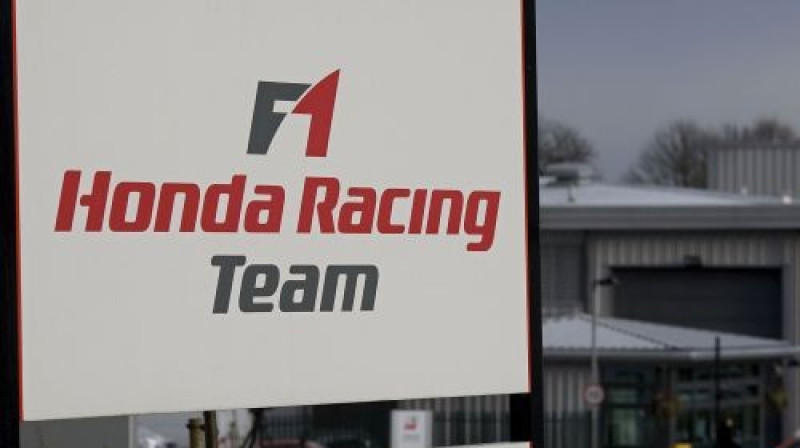 Iespējams, ka nākamnedēļ uzzināsim "Honda"
komandas jauno īpašnieku
Foto: AFP