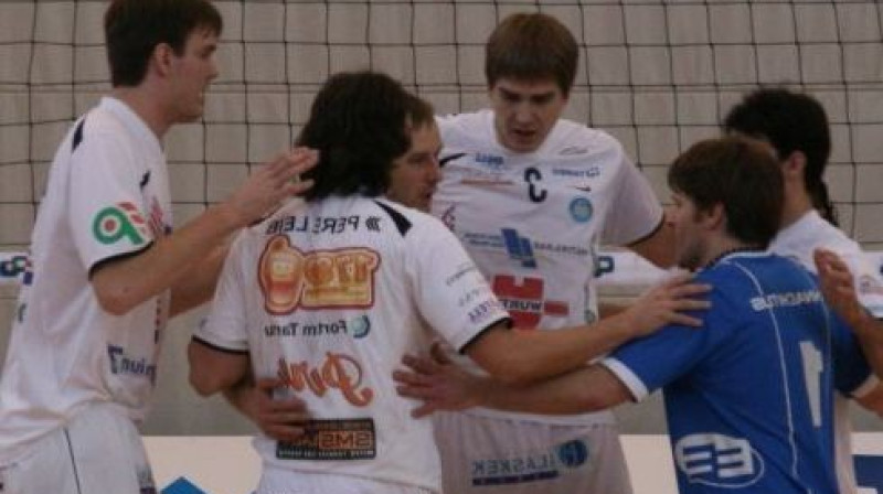 Tartu Pere leib volejbolisti
Foto: www.volley.ee