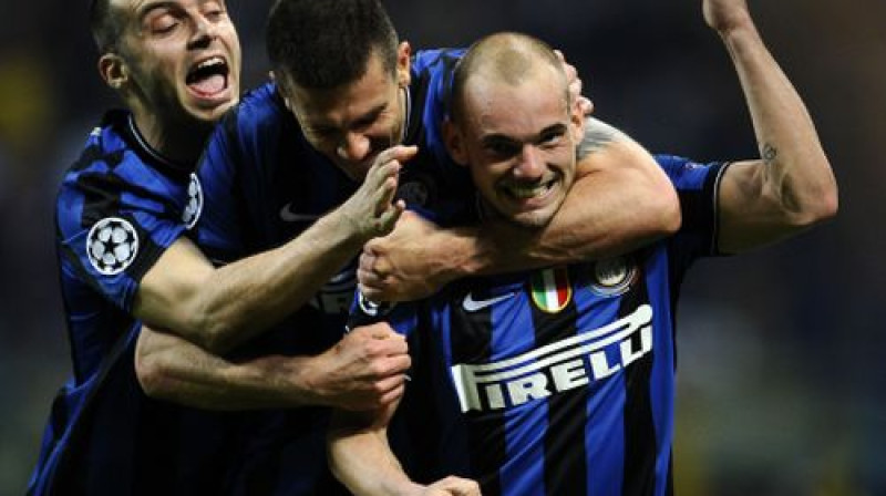 "Inter" atzīmē pirmo vārtu guvumu
Foto: AFP/Scanpix