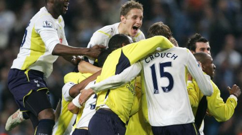 "Tottenham'' futbolisti līksmo
Foto: AP/Scanpix