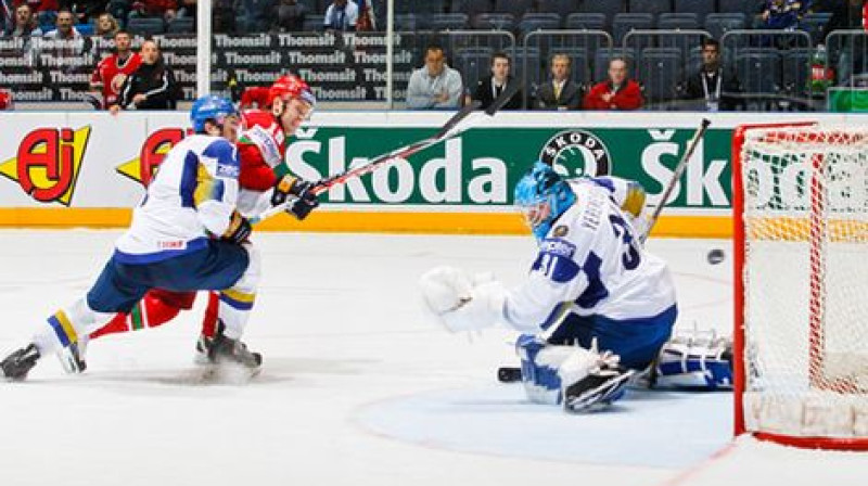 Vitālijs Jeremejevs spiests kapitulēt
Foto: IIHF