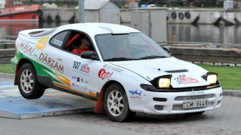 Pagājušajā gadā abi Bergmaņi brauca ar ''Toyota Celica'' automašīnu
Foto: www.njracing.lv