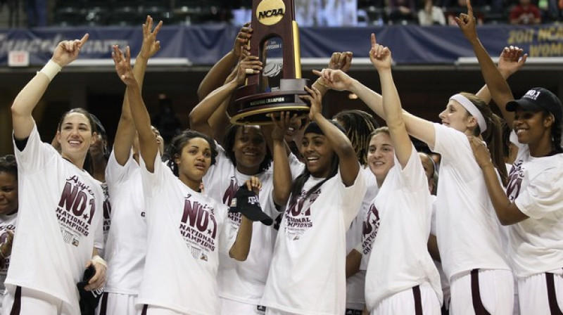 "Texas A&M" nacionālajā čempionātā uzvarēja pirmo reizi
Foto: NCAA.com AP/Scanpix