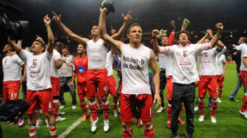 "Braga" futbolisti līksmo pēc vēsturiska panākuma
Foto: AP/Scanpix