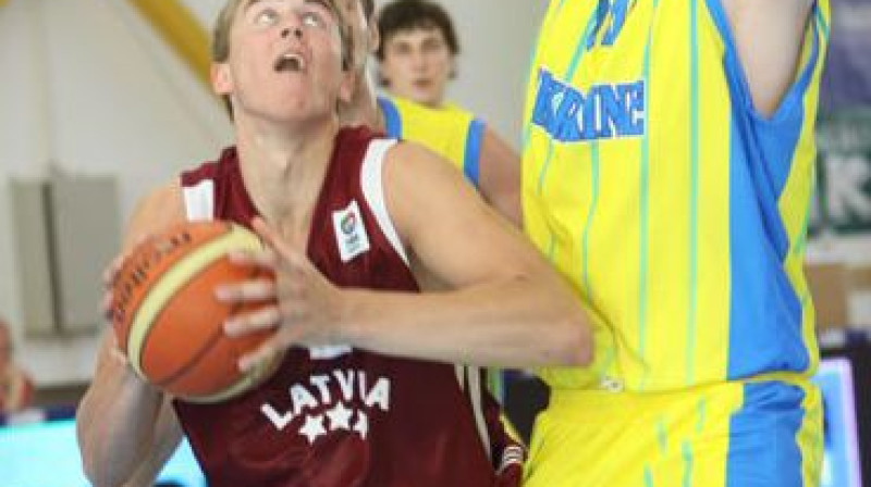 Mārtiņš Meiers arī pagājušogad bija viens no U20 izlases līderiem 
Foto: FIBA Europe