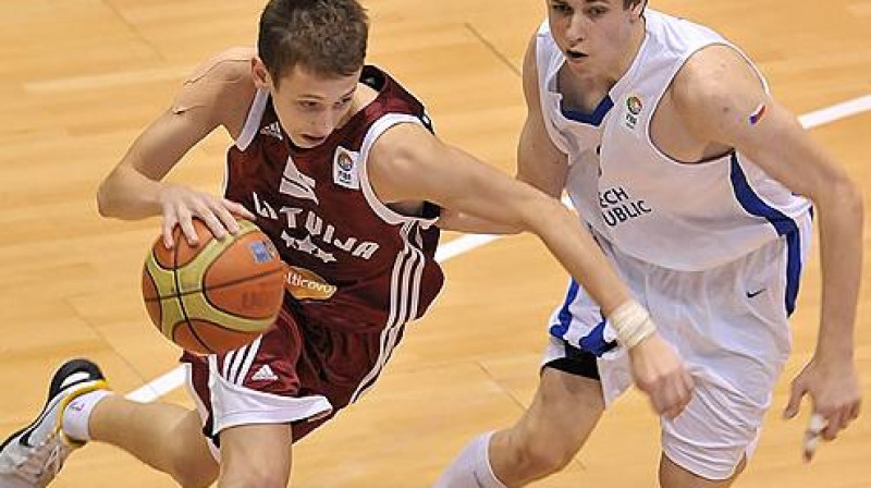 Latvijas kadetu izlases saspēles vadītājs Kristaps Pļavnieks.
Foto: fibaeurope.com