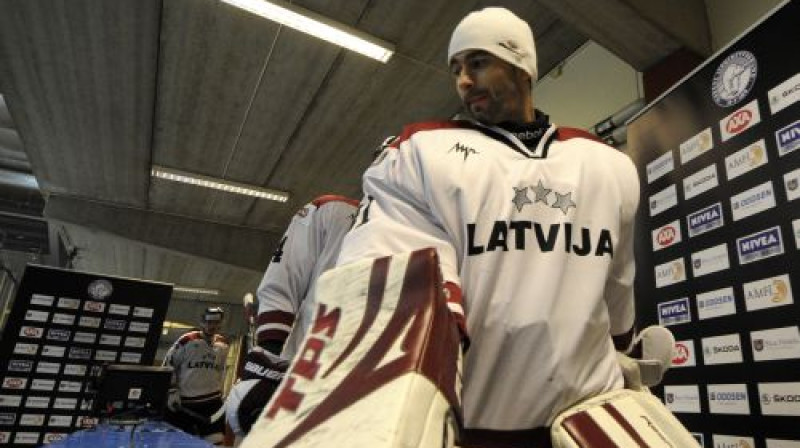 Edgars Masaļskis šovakar sargās Latvijas izlases vārtus
Foto: Romāns Kokšarovs, Sporta Avīze, F64