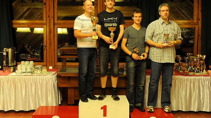 Dubultspēļu uzvarētāji Z.Puikevics un U.Dzirkalis
Attēls: http://racketlon.at