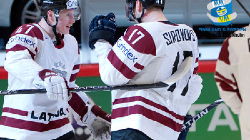 Latvijas izlases vīri 2012. gada pasaules čempionātā. Foto: championat.com / iihf.com