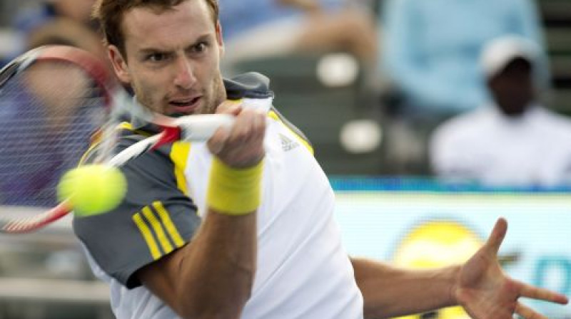 Ernests Gulbis sāk pelnīt ne tikai punktus, bet arī komplimentus.

Foto: AP/Scanpix