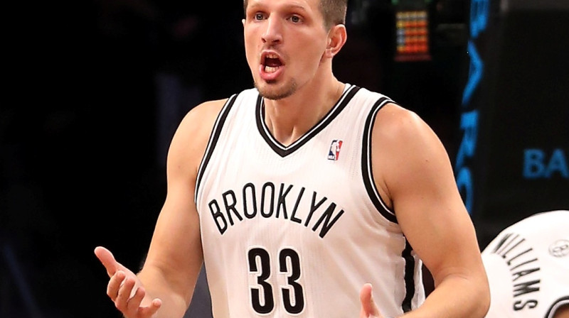 "Brooklyn Nets" spēka uzbrucējs Mirza Teletovičs ir Bosnijas un Hercegovinas valstsvienības kapteinis 
Foto: Getty Images/Scanpix.