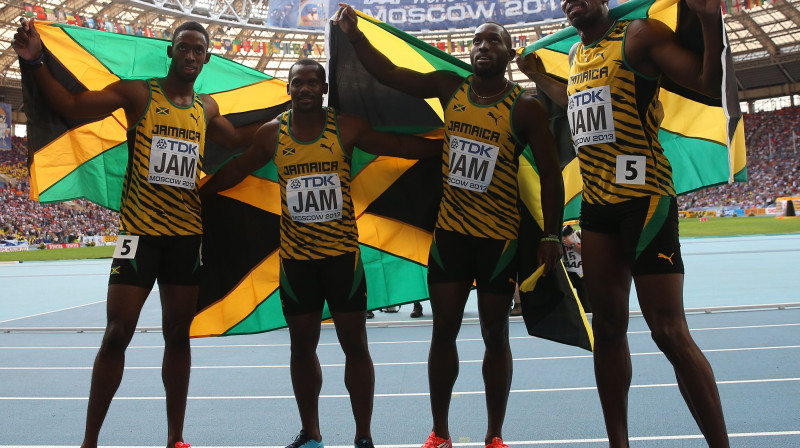 Jamaikas stafetes komanda - pēdējā pasaules čempione 2013. gada čempionātā 
Foto: AFP/Scanpix