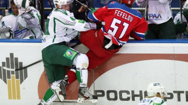 Artūrs Kulda cīņā pie laukuma apmales
Foto: ITAR-TASS/Scanpix