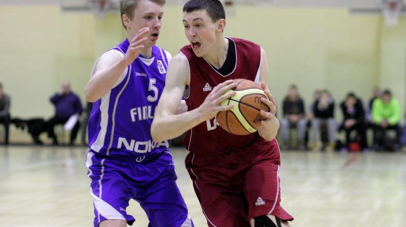 Rodions Kurucs ar bumbu
Foto: www.basket.ee