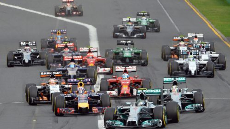 Melburnas F1 sacīkšu starts
Foto: Scanpix/AFP