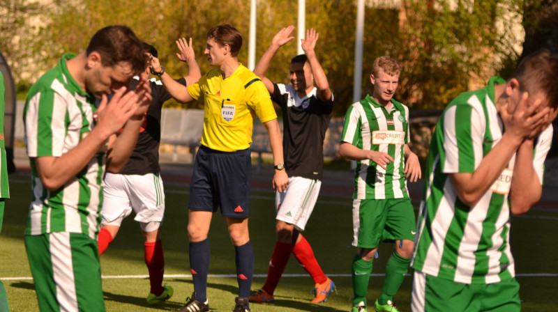 Māris Verpakovskis saņem apsveikumus, "Mettas" futbolistiem skumjas
Foto: Mārtiņš Jankovskis