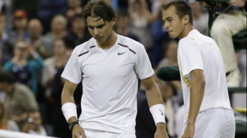 Rafaels Nadals un Lukašs Rosols Vimbldonā pirms diviem gadiem
Foto: AP/Scanpix