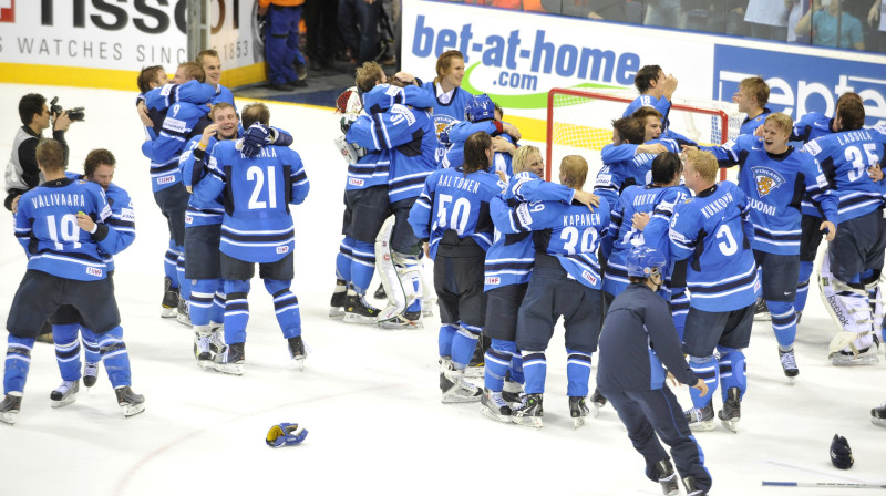 Pirms trim gadiem Bratislavā par pasaules čempioniem kļuva Somijas hokejisti
Foto: AP/Scanpix
