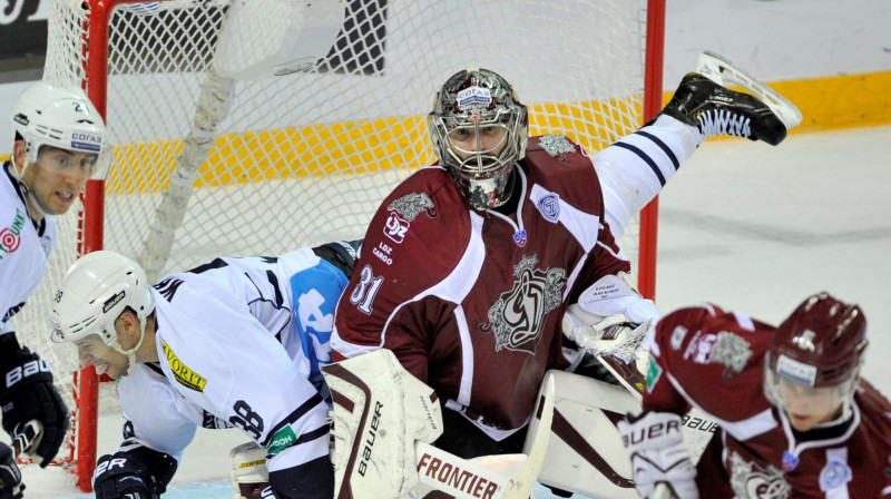 Edgars Masaļskis
Foto: Romāns Kokšarovs/F64