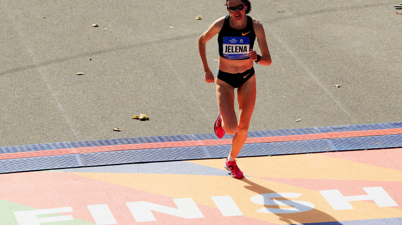 Jeļena Prokopčuka finišē Ņujorkā (2014)
Foto: AFP / Scanpix