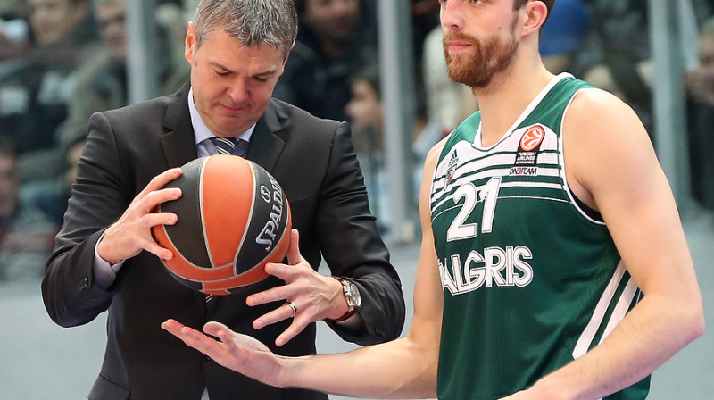 Ainars Bagatskis un Arturas Milaknis
Foto: NN Basket