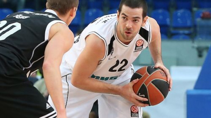 Teilors Ročestijs
Foto: Nn-basket.ru