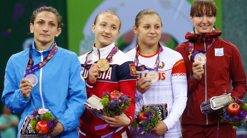 63 kg medaļnieces: Jūlija Tkača, Valērija Lazinska, Marija Mamašuka, Anastasija Grigorjeva 
Foto: ITAR-TASS / Scanpix