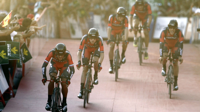 "BMC Racing" komanda dodas pretī finišam
Foto: AFP/Scanpix