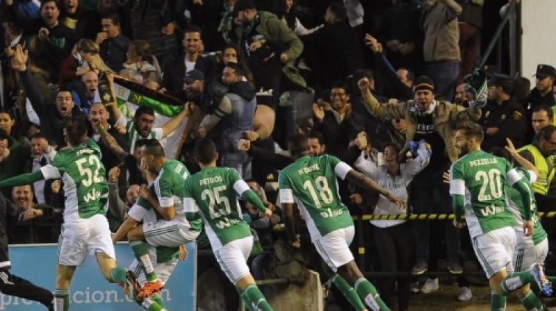 "Real Betis" pēc skaisti gūtajiem vārtiem
Foto: AFP/Scanpix