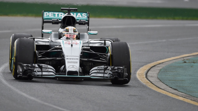 Hamiltons Austrālijas GP pirmajā treniņā
Foto: AFP/Scanpix