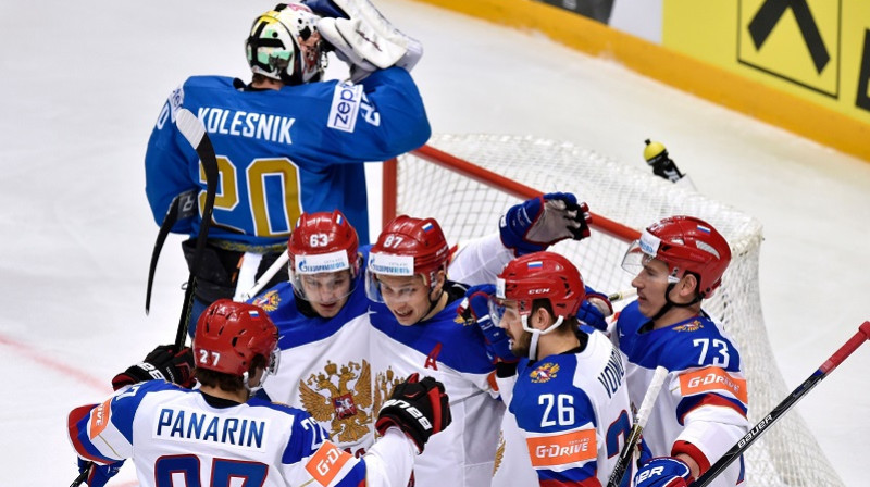 Krievijas izlase pēc kārtējā vārtu guvuma
Foto: AFP/Scanpix