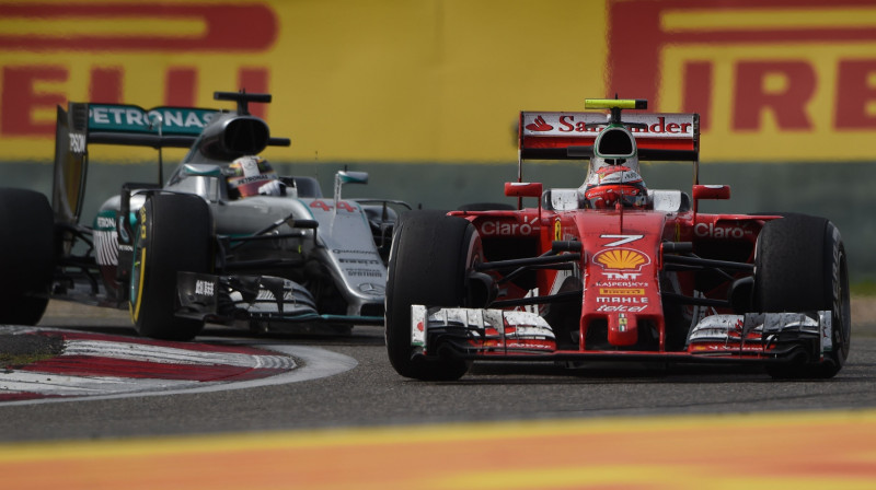 Kimi Raikonens un Luiss Hamiltons
Foto: AFP/Scanpix