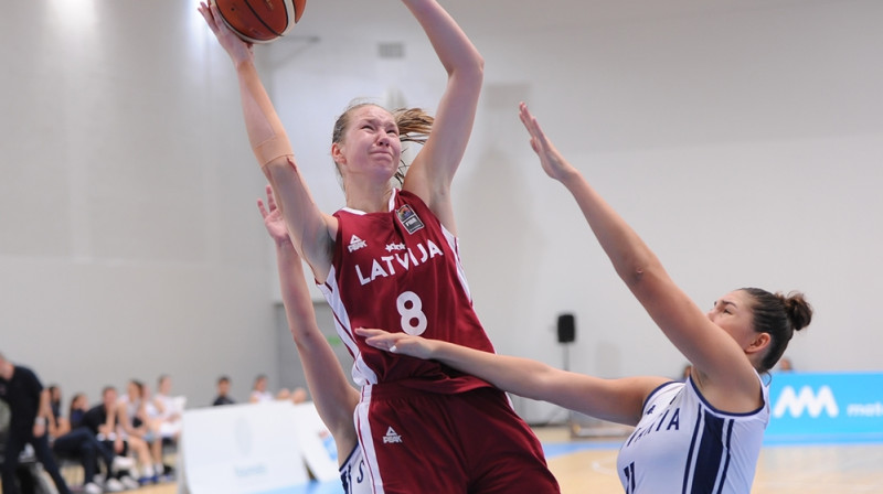Digna Strautmane: 14 punkti, 9 atlēkušās bumbas un Latvijas U20 izlases uzvara Eiropas čempionāta astotdaļfinālā.
Foto: FIBA.com