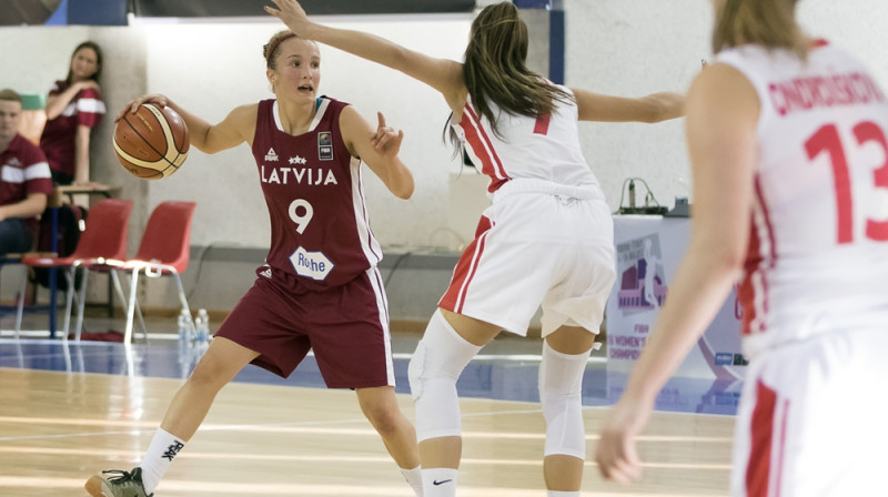 Nikola Ozola spēlē pret Čehiju
Foto: fiba.com